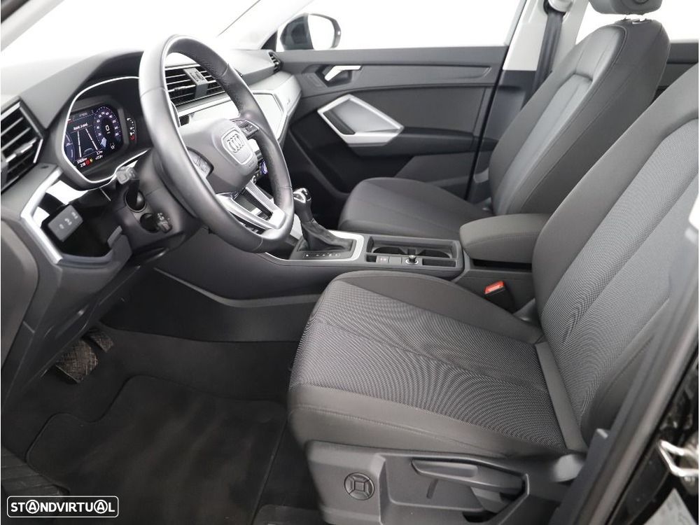Audi Q3 - 24