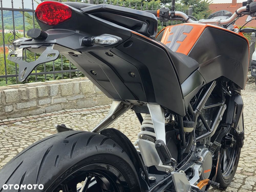 KTM Duke 125 - 35