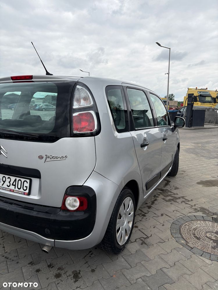 Citroën C3 Picasso 1.4i Attraction - 3