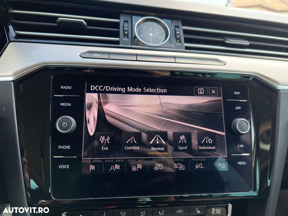 VOLKSWAGEN Passat 2019 — imagine 20