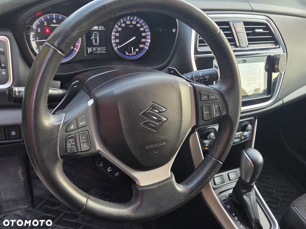 Suzuki SX4 S-Cross 1.4 T Premium 4WD - 9