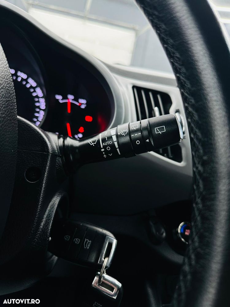 Kia Sportage 1.6 GDI 2WD ISG Edition 7 - 27