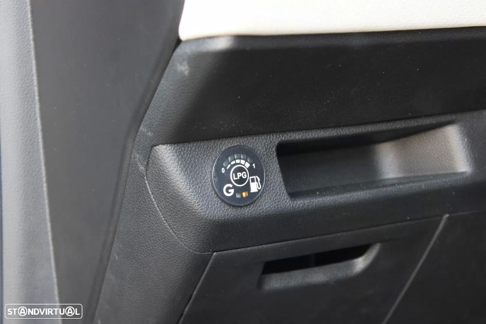 Renault Clio 1.0 TCe Evolution Bi-Fuel - 15