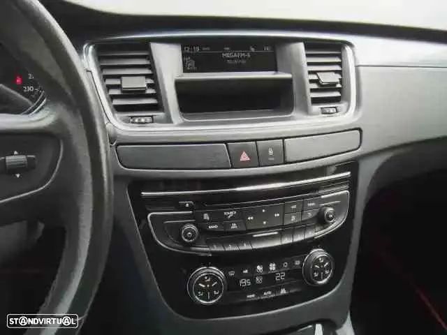 Peugeot 508 SW 1.6 e-HDi Allure J18 - 13