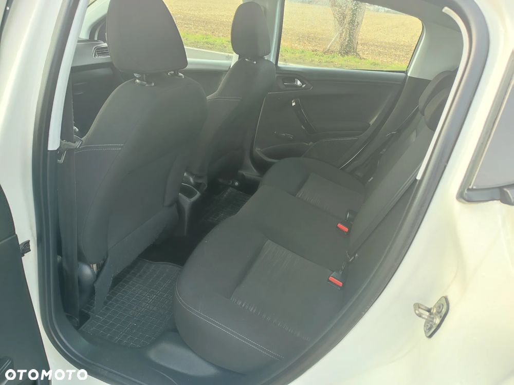 Peugeot 208 HDi 68 Access - 7