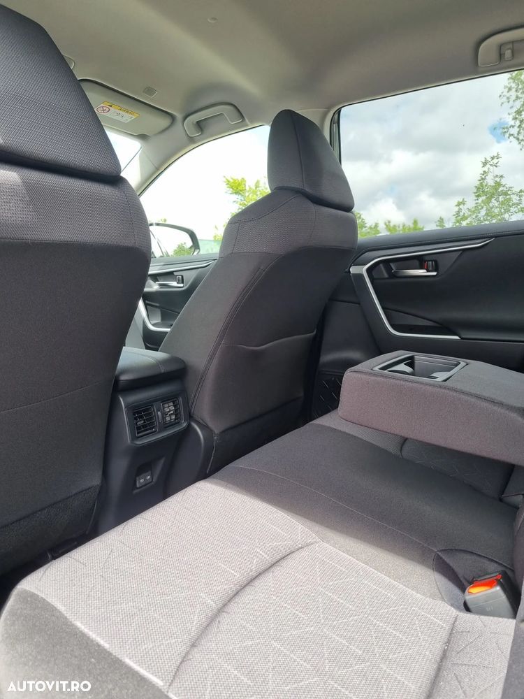 Toyota RAV4 - 19