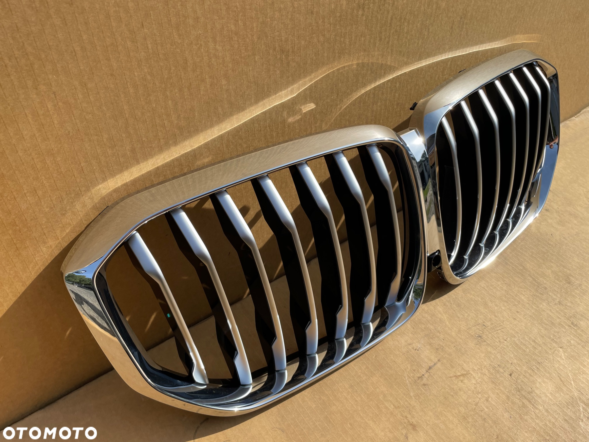 BMW X5 G05 GRILL ATRAPA PRZEDNIEGO ZDERZAKA ORYGINALNA NERKI 7454887 EUROPA - 2