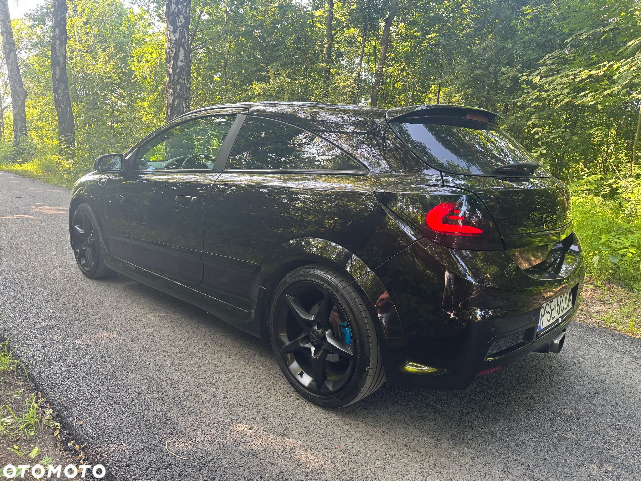 Opel Astra III GTC 2.0 T OPC - 4