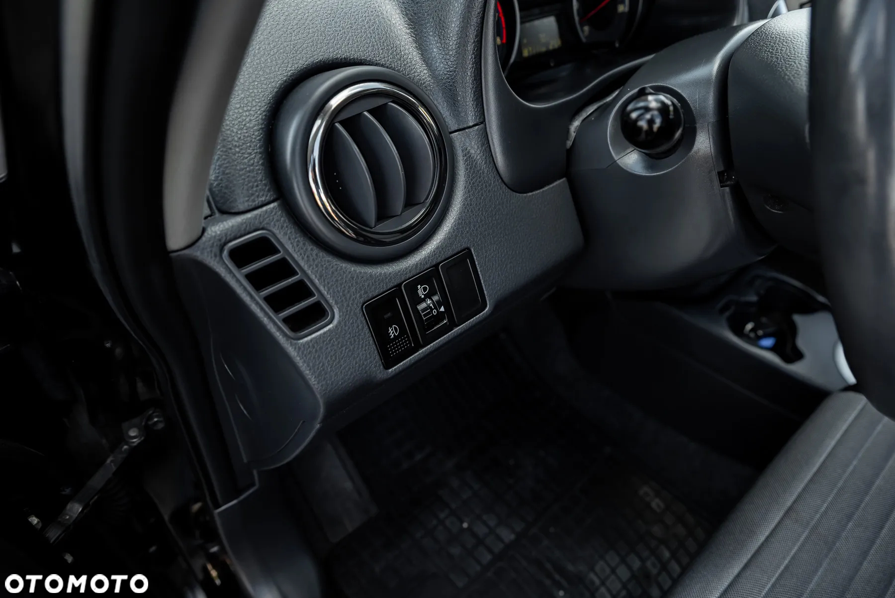 Suzuki SX4 1.6 Premium - 27