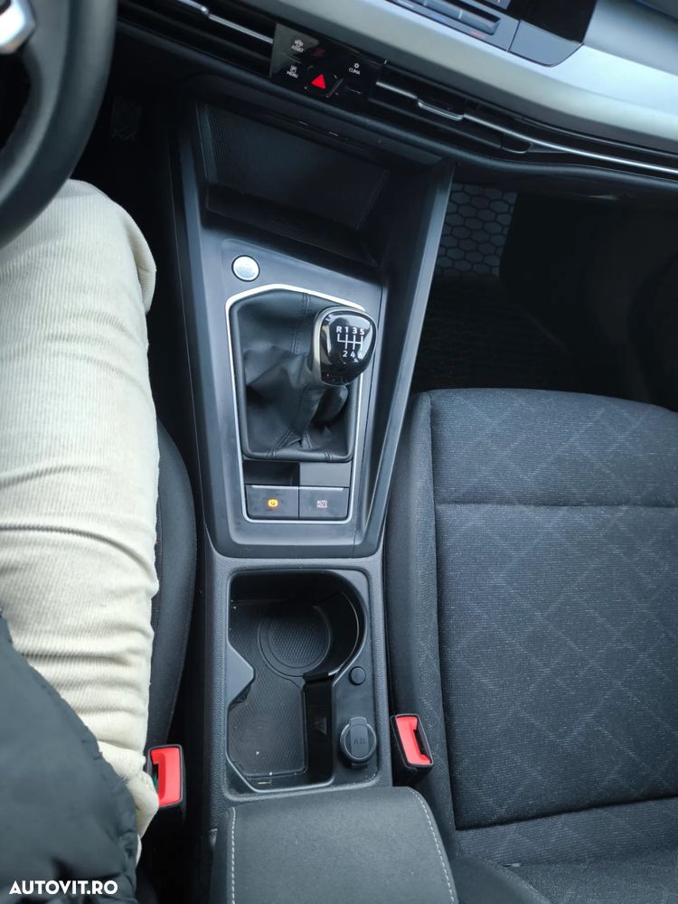 Volkswagen Golf 2.0 TDI Highline - 18