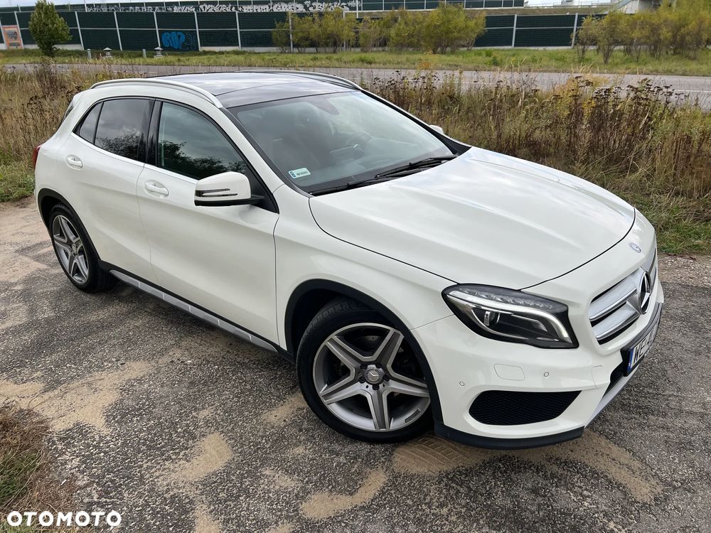 Mercedes-Benz GLA 250 4-Matic AMG Line - 9