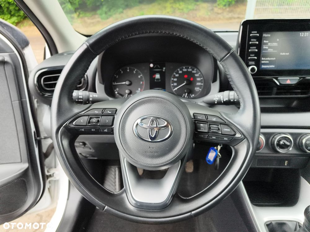 Toyota Yaris - 21