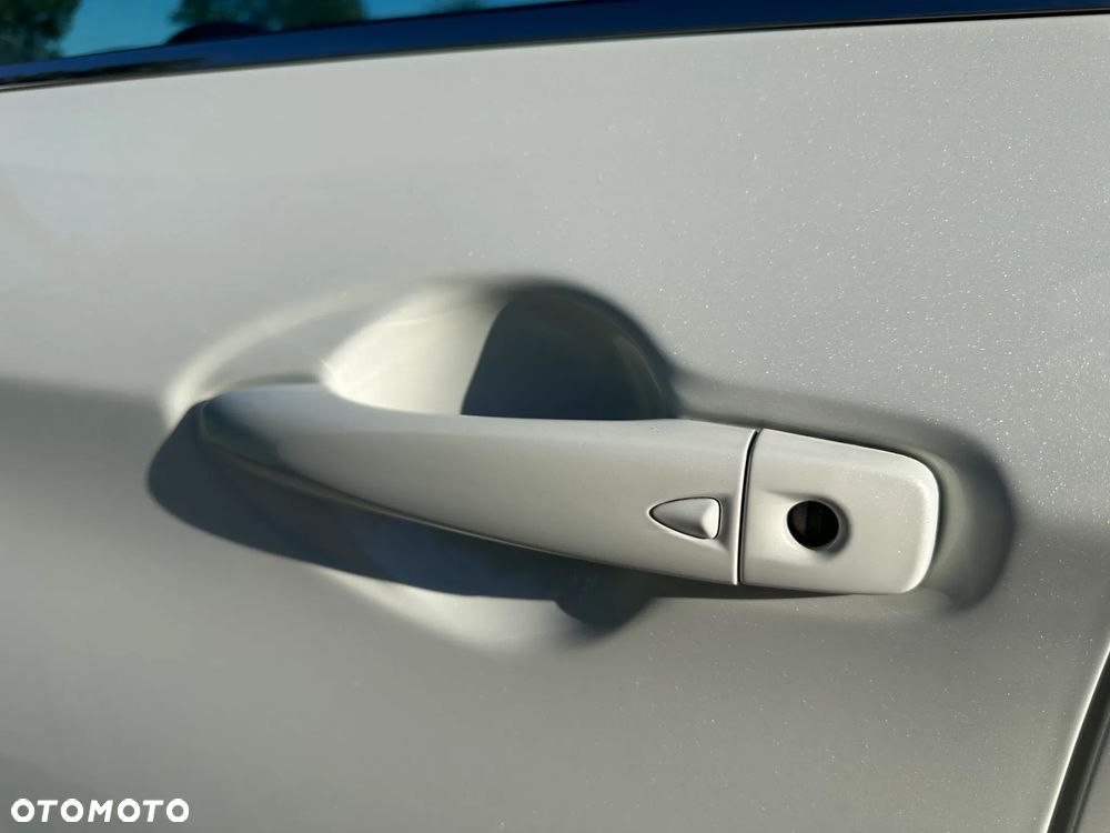 Nissan Qashqai 1.6 DIG-T TEKNA+ - 36