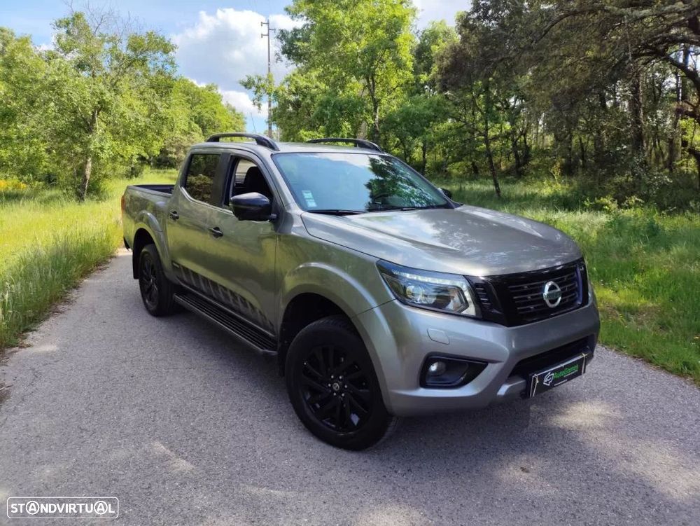 Nissan Navara 2.3 dCi CD 4WD Tekna Auto - 2
