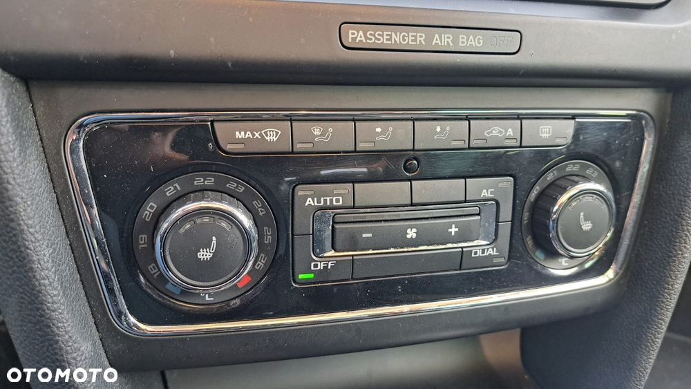 Skoda Superb 2.0 TDI DSG Exclusive - 17