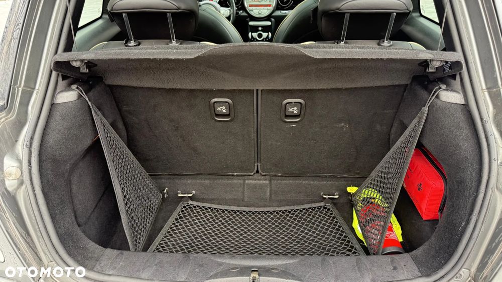 MINI John Cooper Works Standard - 22