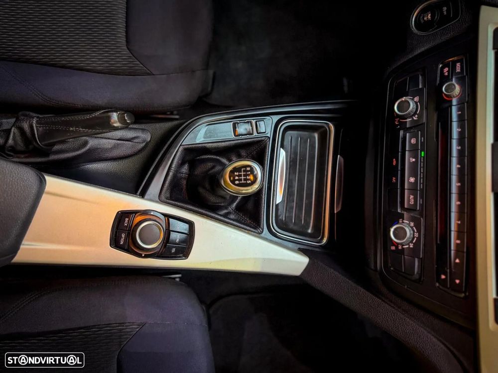 BMW 320 d - 17