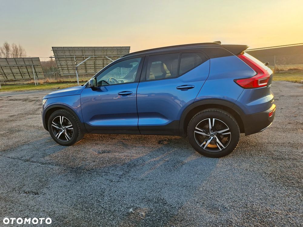 Volvo XC 40 T4 R-Design - 2