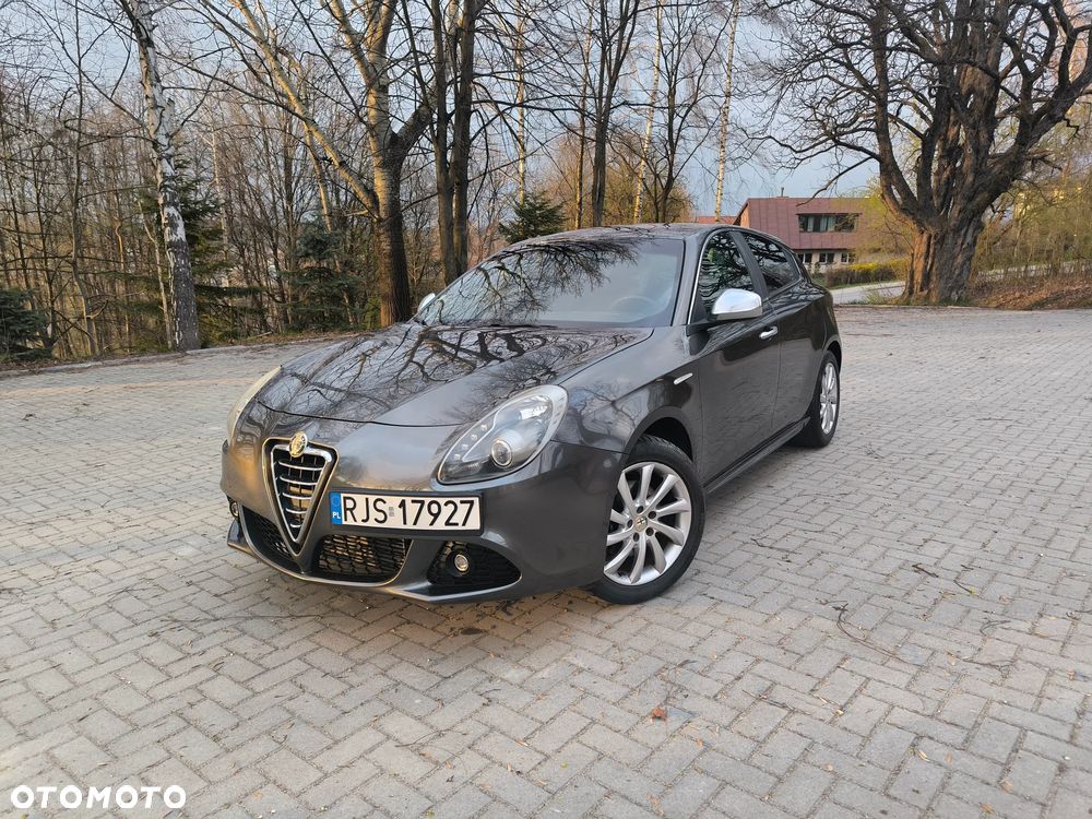 Alfa Romeo Giulietta 2.0 JTDM 16V - 13