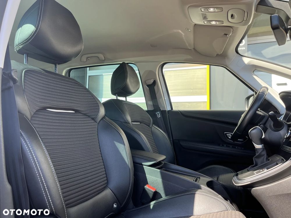 Renault Grand Scenic BLUE dCi 150 EDC BOSE EDITION - 25