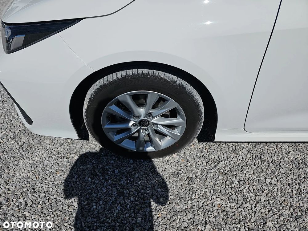 Toyota Corolla 1.8 Hybrid Comfort - 10