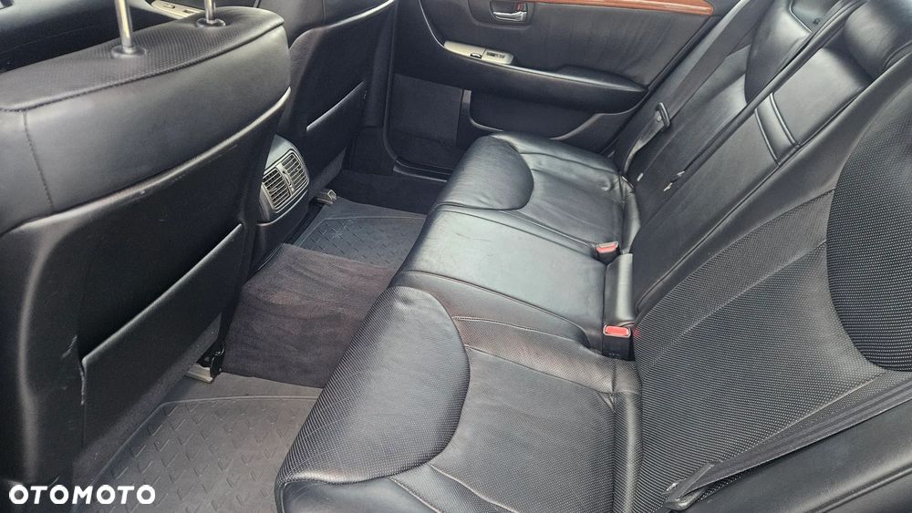 Lexus LS Standard - 14
