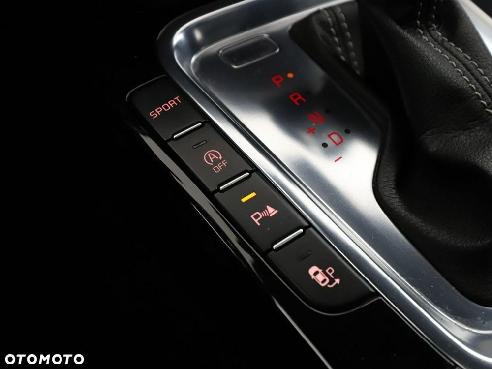 Kia Ceed 1.6 CRDi DCT GT Line - 31