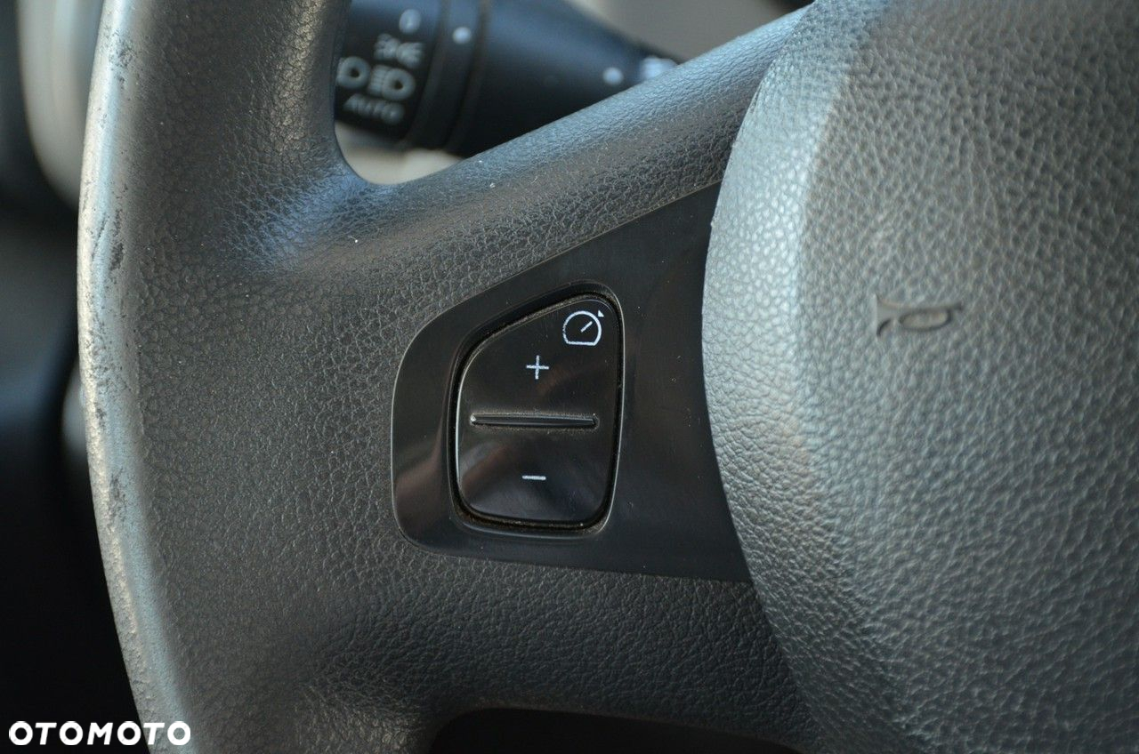 Volkswagen Transporter - 22