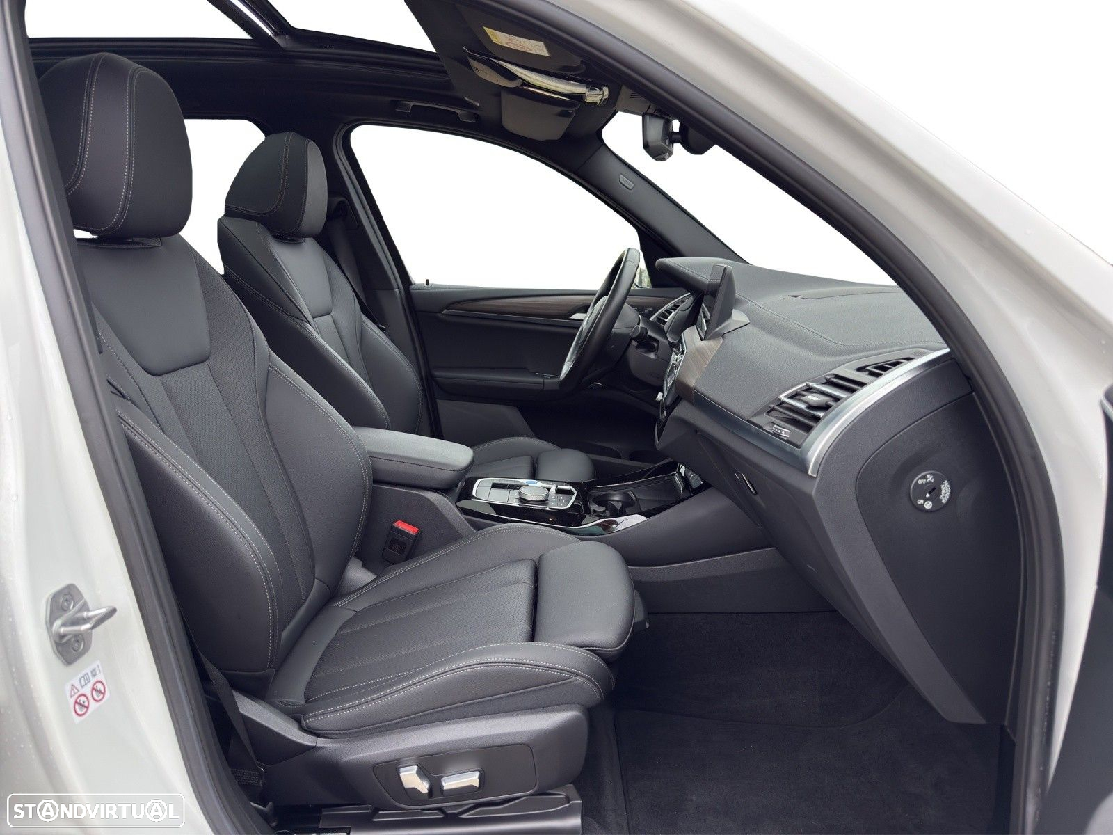 BMW iX3 M Sport Inspiring - 14