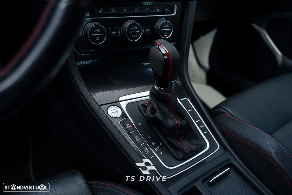 VW Golf 2.0 TSi GTi DSG - 17