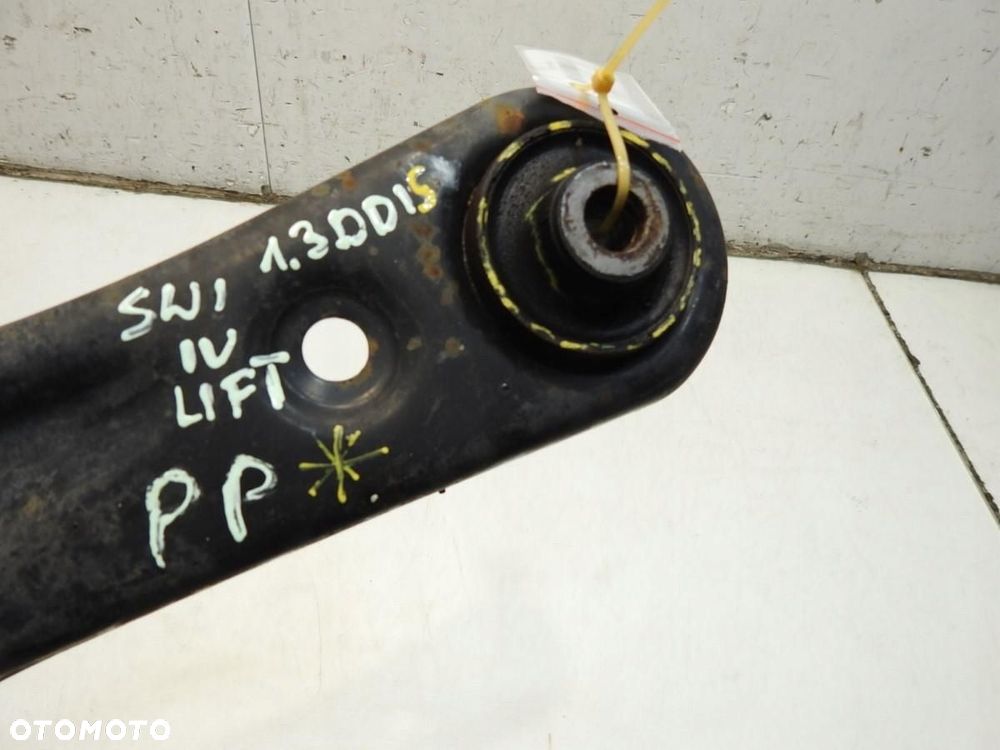 WAHACZ PRAWY PRZÓD SUZUKI SWIFT IV LIFT 1.3 DDiS - 2