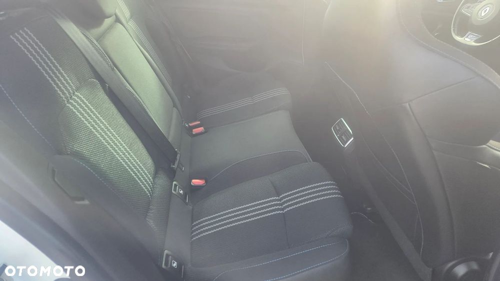 Renault Megane - 12