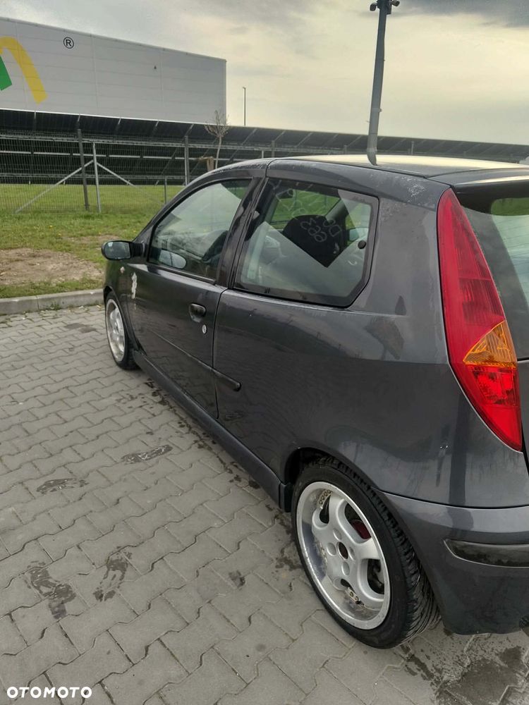 Fiat Punto - 12