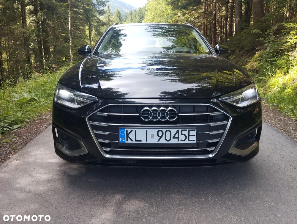 Audi A4 Avant 40 TFSI S tronic - 6