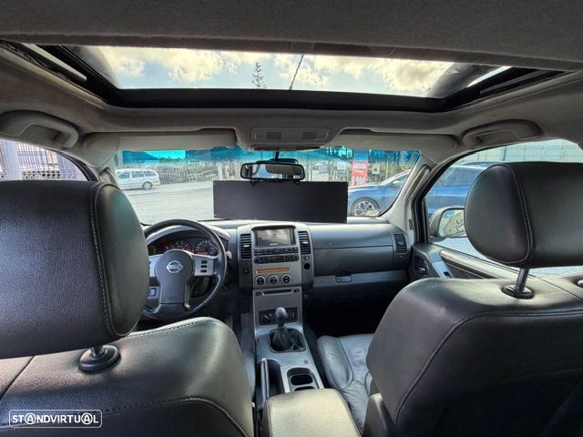 Nissan Navara 2.5 dCi CD SE - 20