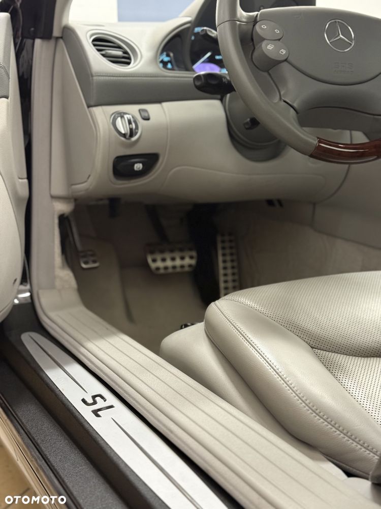 Mercedes-Benz SL 500 7G-TRONIC - 11