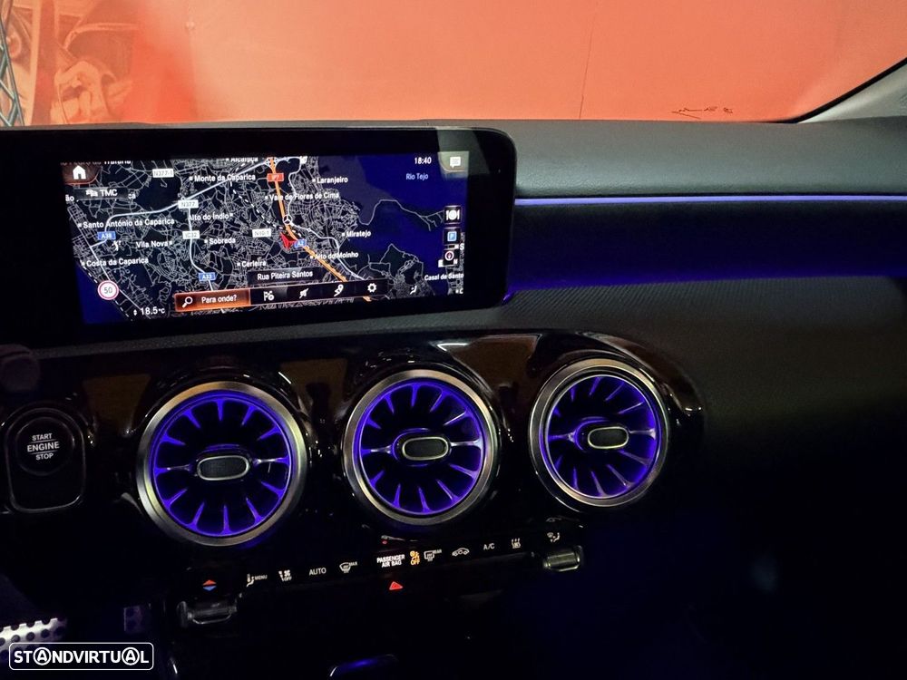 Mercedes-Benz A 250 e AMG Line - 11