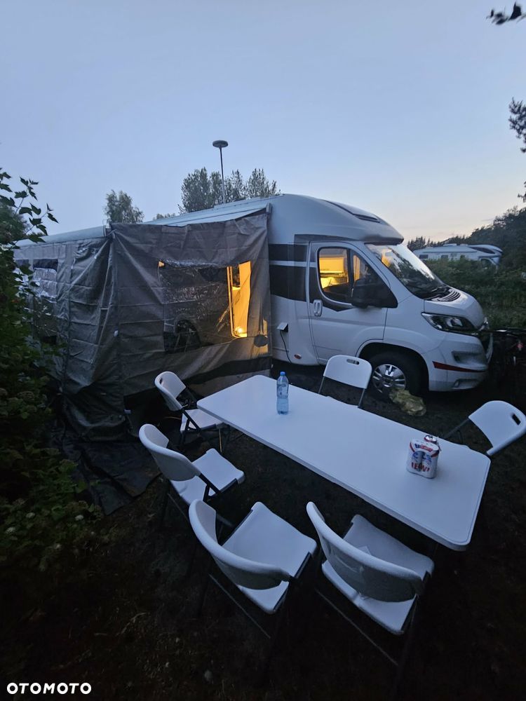 Sunlight Capron T69L - 9