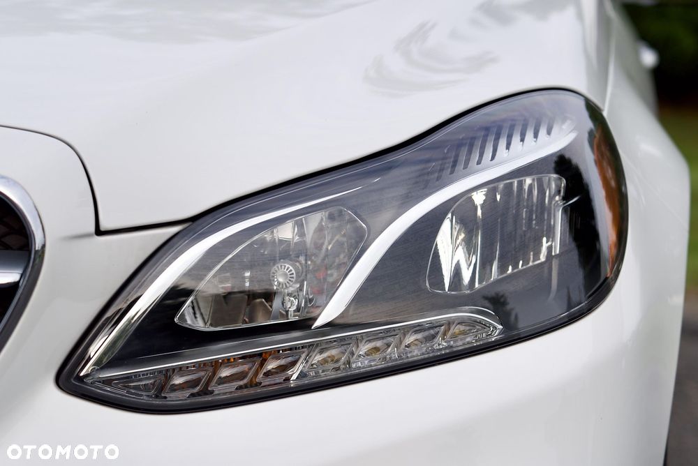 Mercedes-Benz Klasa E 350 4-Matic Avantgarde - 26