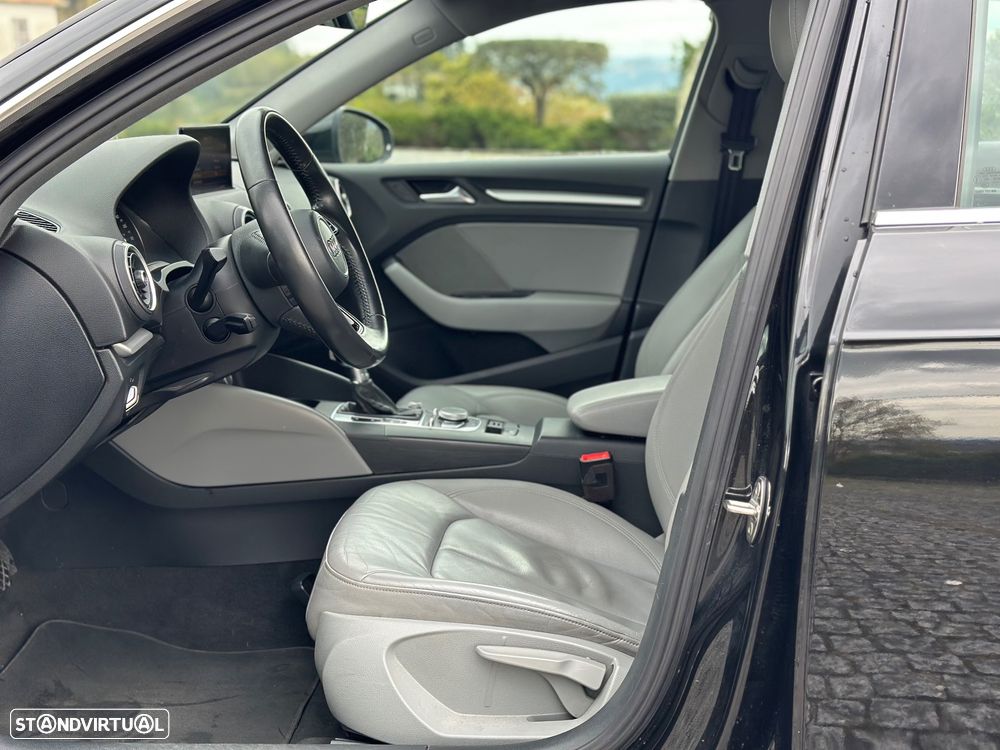 Audi A3 Sportback 1.6 TDI S tronic design - 23