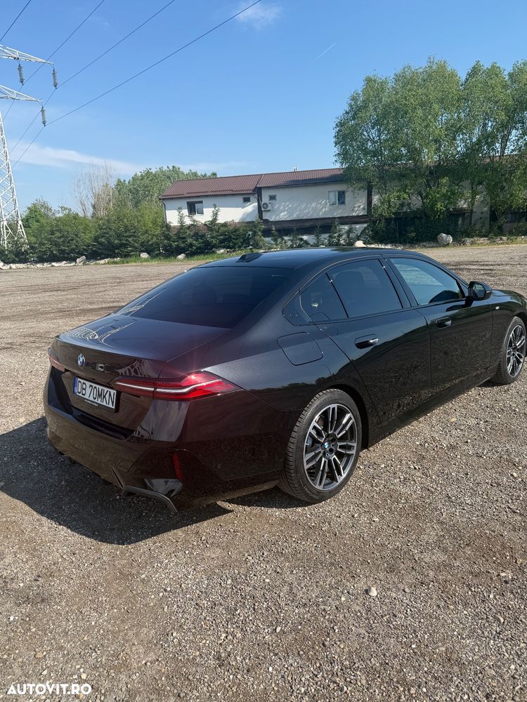 BMW Seria 5 520d xDrive Aut. - 3