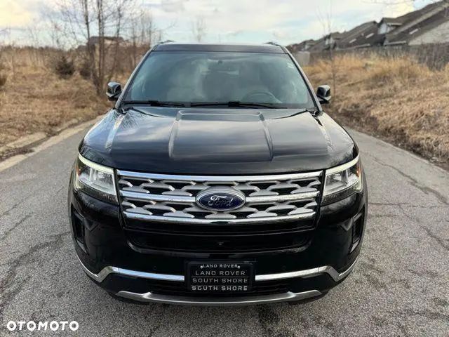 Ford Explorer - 3