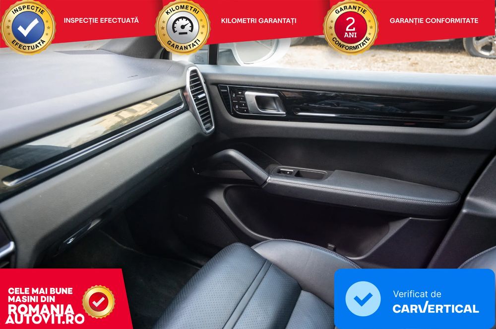 Porsche Cayenne - 23