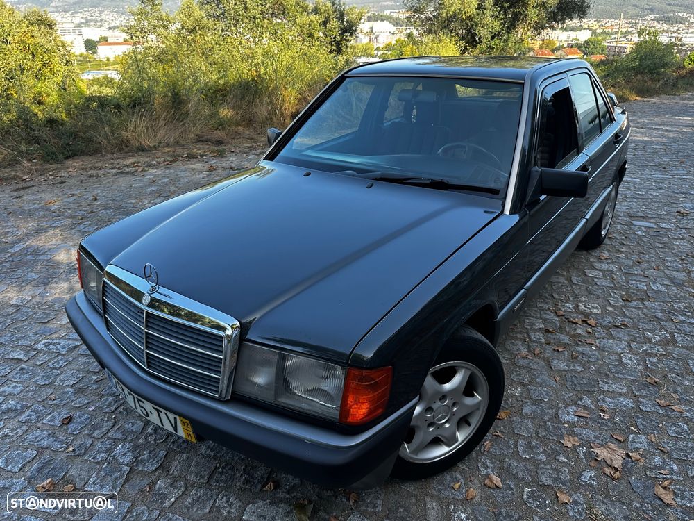 Mercedes-Benz W201 1992 photo 3