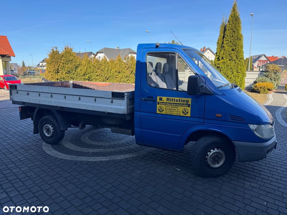 Mercedes-Benz SPRINTER - 10