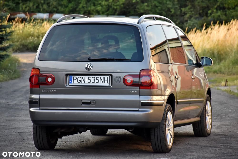 Volkswagen Sharan 1.8 5V Turbo Highline - 8