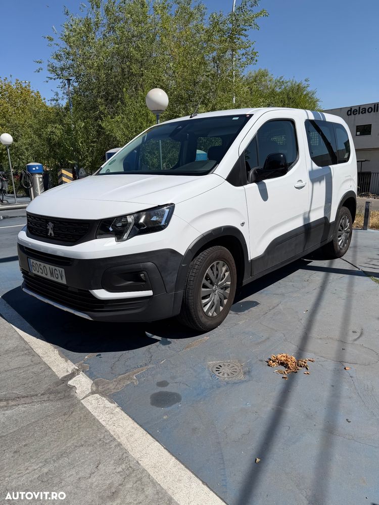 PEUGEOT Rifter 2023 — imagine 2