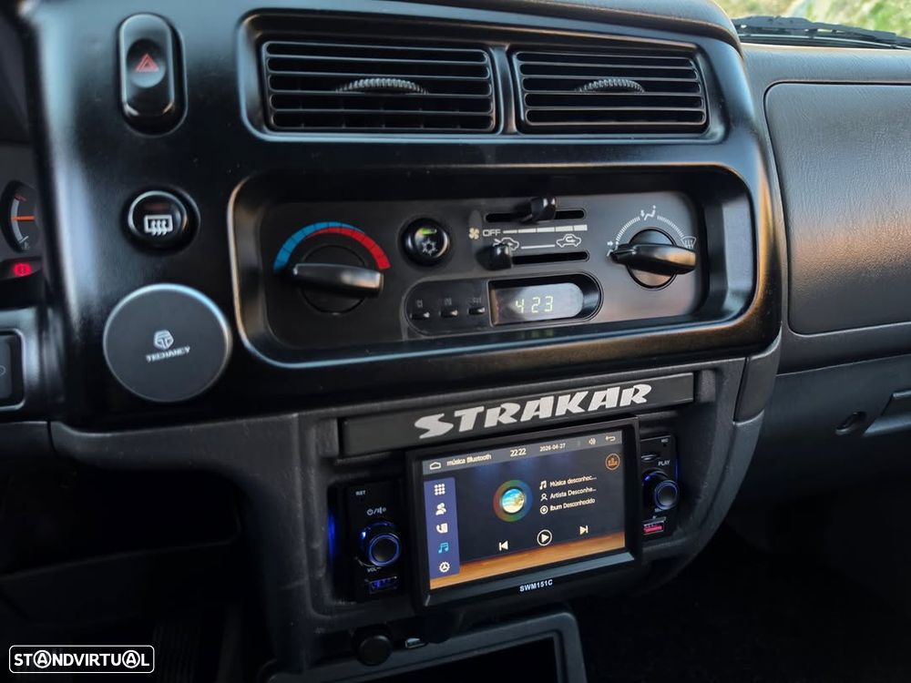Mitsubishi L200 2.5 TD Strakar CD - 11