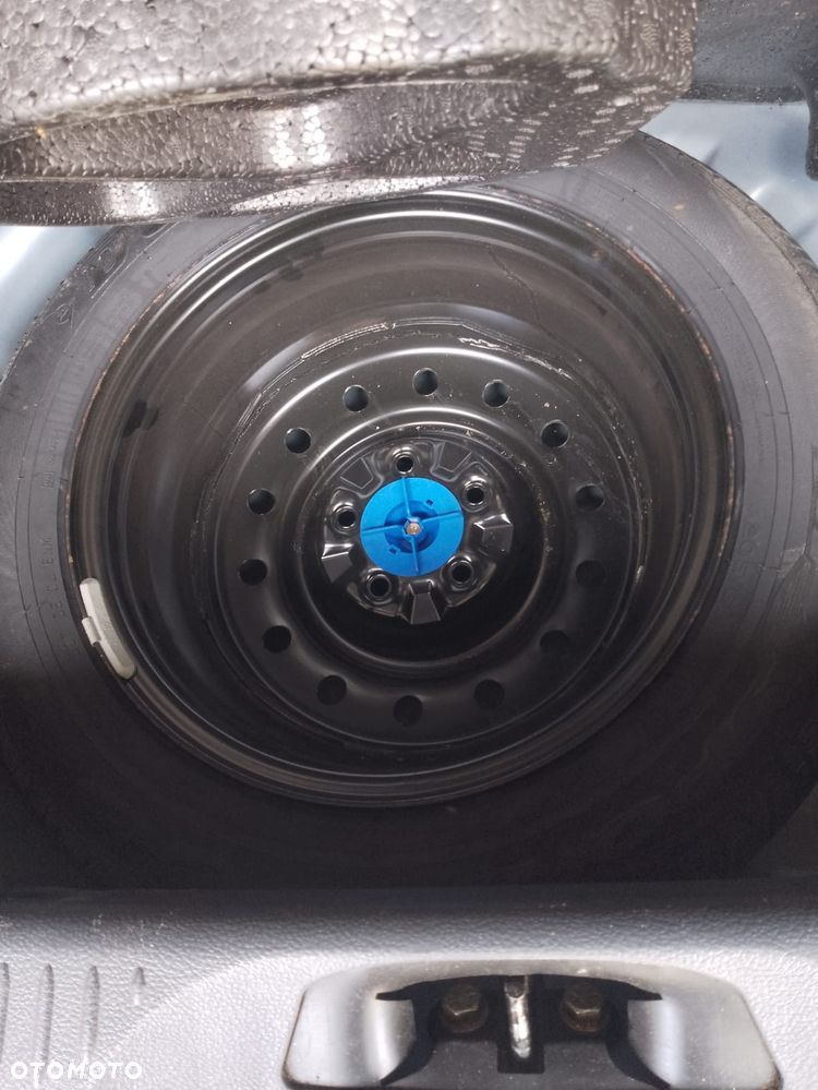 Nissan Primera - 16