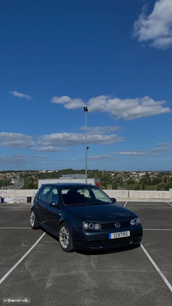 VW Golf 1.9 TDi Highline - 1
